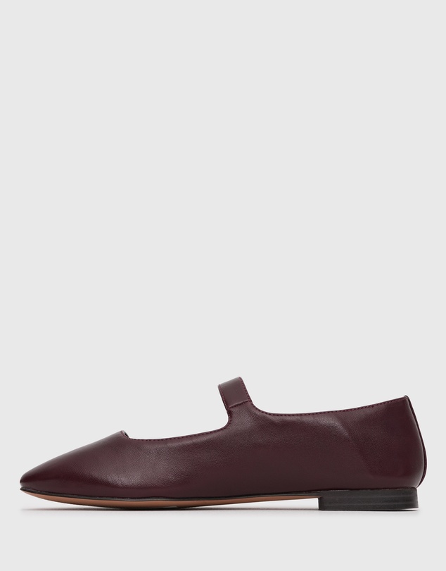 Betts - Mystique Mary Jane Flats