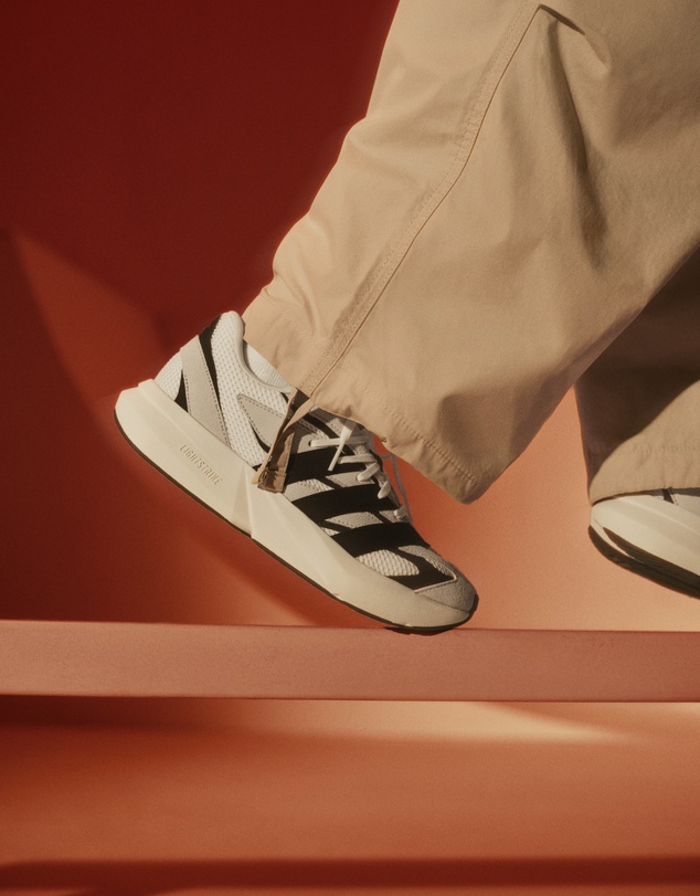 adidas Sportswear - Lightblaze Shoes Unisex
