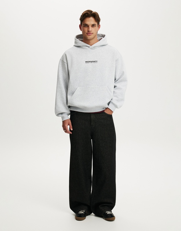Cotton On - Box Fit Graphic Hoodie