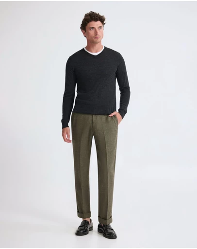 Oxford - Basic V-Neck Pure Wool Pullover