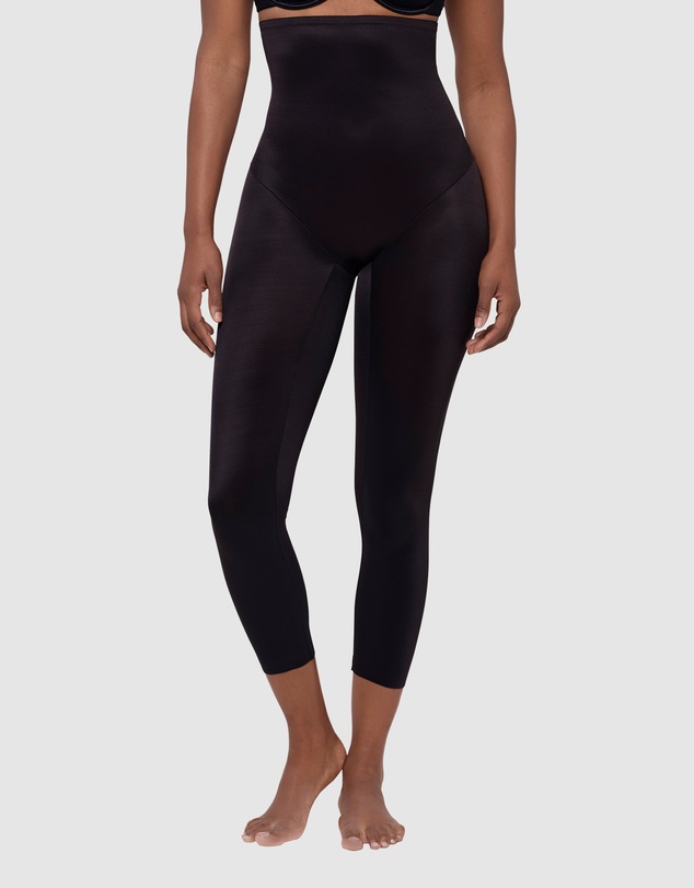 Miraclesuit Shapewear - Show Stopper Ultra High-Waist Capri Shapewear Leggings