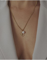 Zahar - Pearl Letter K Necklace