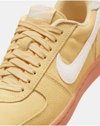 Nike - Field General - Women's