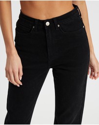 The Fated - Izzy Cropped Mum Jeans