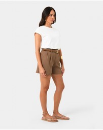 Forcast - Lexee Pleat Front Short