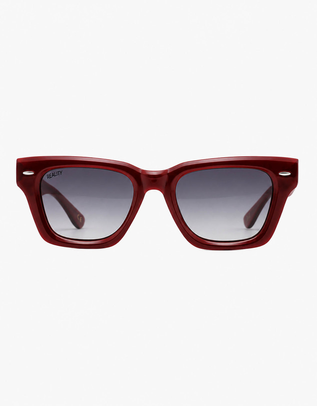 Reality Eyewear - The Tourist
