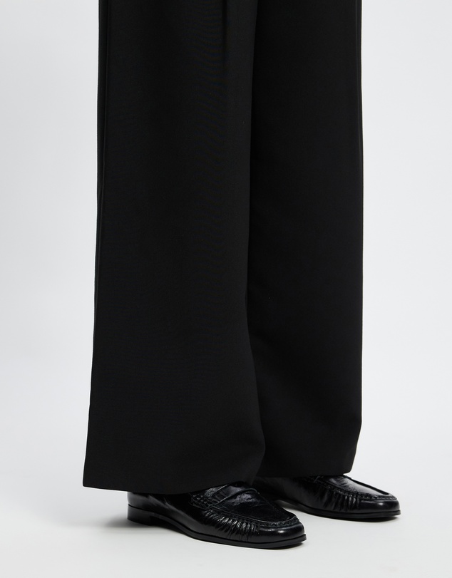 AERE - Classic Leather Loafers