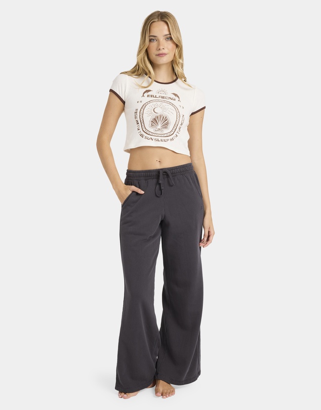 Billabong - Womens Getting There T-Shirt