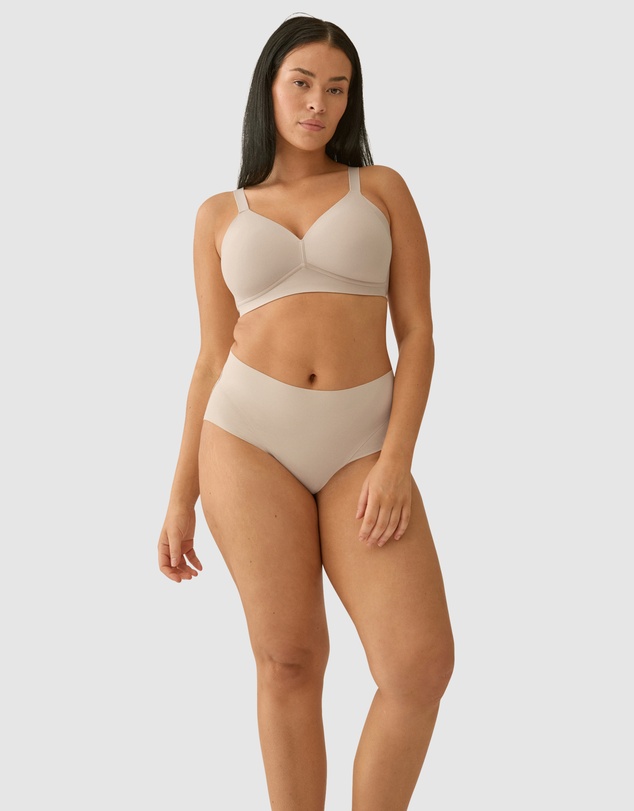 Naturana - Side Smoothing Wireless Padded Bra