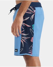 Quiksilver - Mens Surfsilk 19