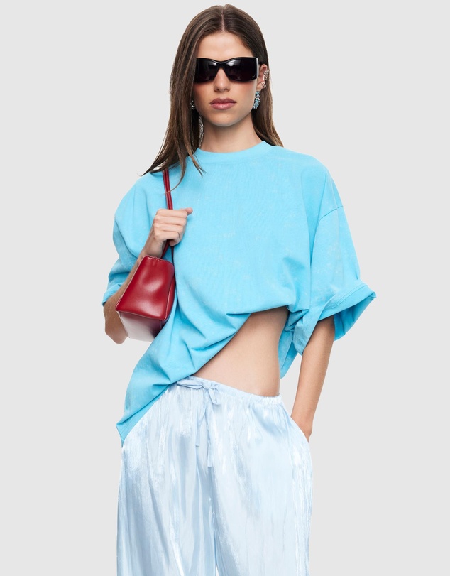 Lioness - Muse Tee