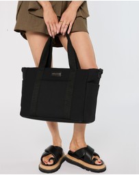 AMP AND SAND - Journey Zip Tote Bag