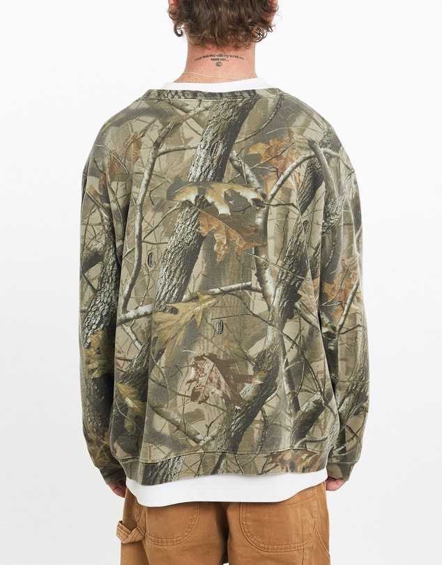 Vintage by The Real Deal - Pre Loved - Vintage Realtree Camo Sweatshirt