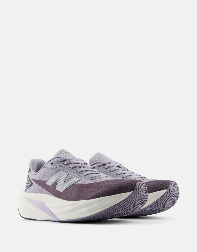 New Balance - FuelCell Rebel v5 (Wide Fit) - Women's
