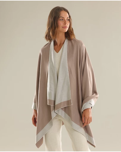 Morgan & Taylor - Leonora Poncho