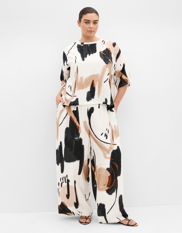City Chic - Plus size Alexi Exhibit Print Pant - ivory