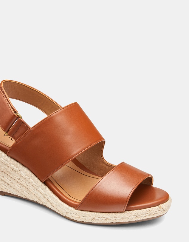 Vionic - Brooke Wedge - Cognac