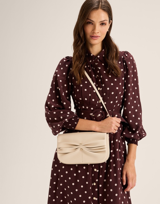 Review - Willow Shoulder Bag