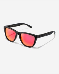 Hawkers Co - HAWKERS One Raw Carbon Fiber - Polarized Sunglasses for Men and Women UV400