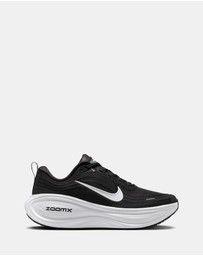 Nike - Vomero Plus - Women's