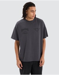 Nena & Pasadena - Essendon T18 Raptor Tee