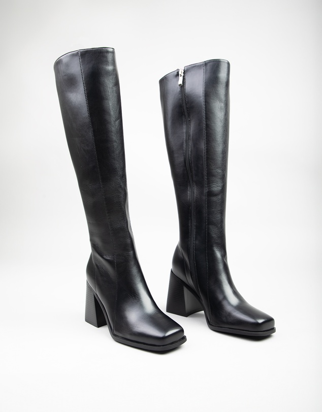 RAID - Sterling high block heeled knee boots in Black