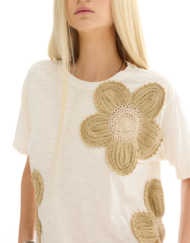 THE TALES - The Tales Crochet Flower Field Tee