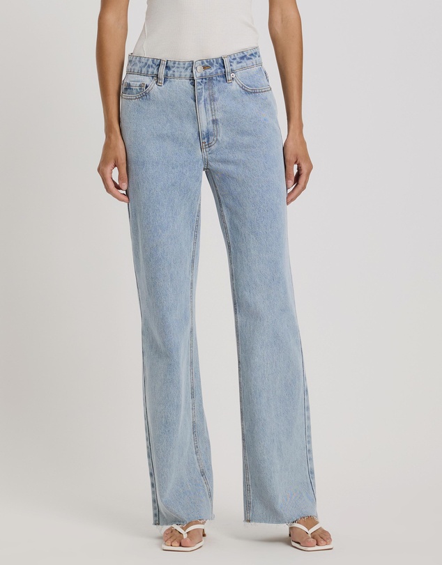 Atmos&Here - Myra Straight Leg Raw Hem Jeans