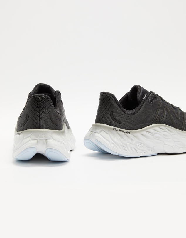 New Balance - More V4 - Women's
