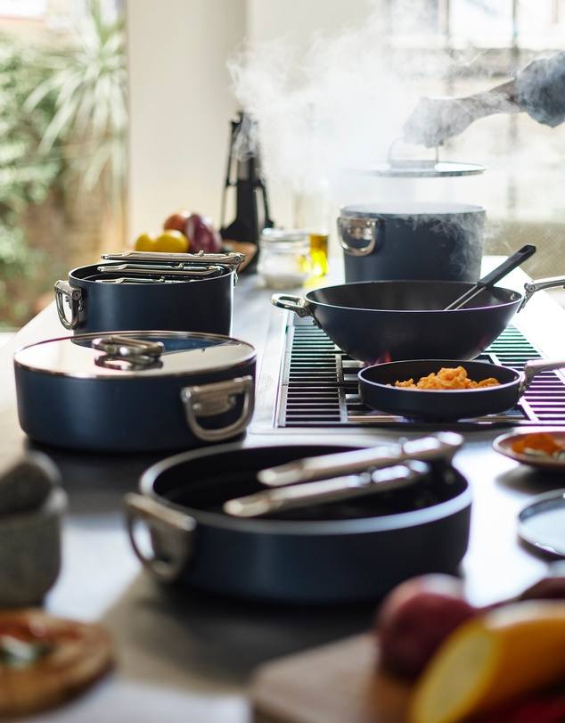 Joseph Joseph - Space Non-stick Frying Pan with Folding Handle - 30 cm