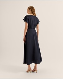 Review - Montague Satin Dress