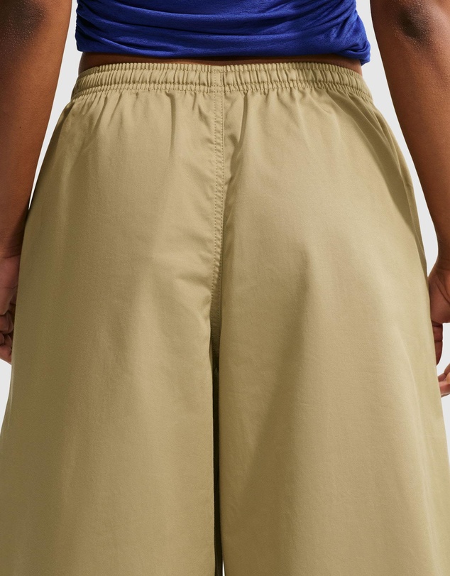 Nike - Street Utility Woven Parachute Leg Shorts