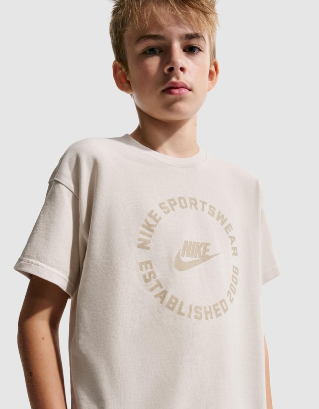 Nike - Nike Sportswear Tee - Teens