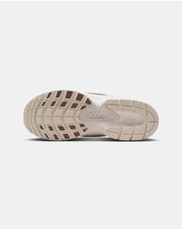 Nike - V5 RNR S - Women's
