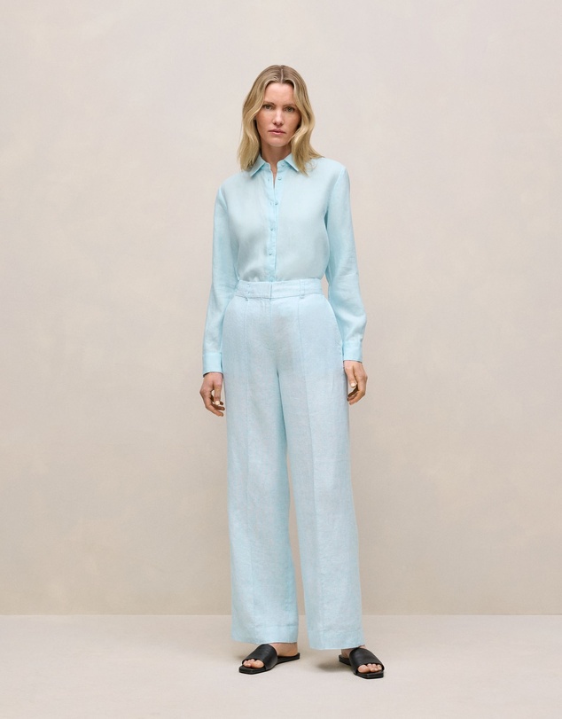 Trenery - Linen Classic Shirt in Pastel Blue