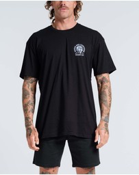 Vacancy Co - Dazed and Confused Tee