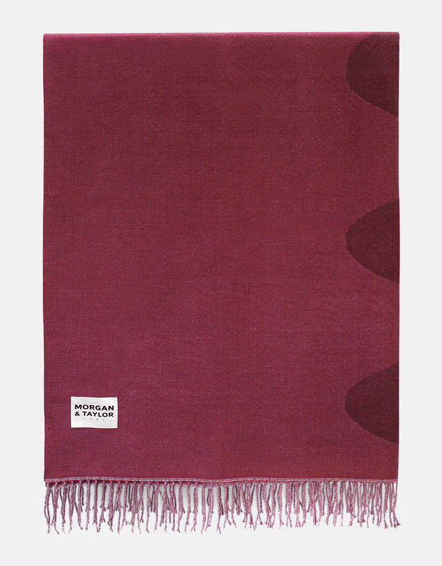 Morgan & Taylor - Nami Throw Blanket in Pink and Brown Waves