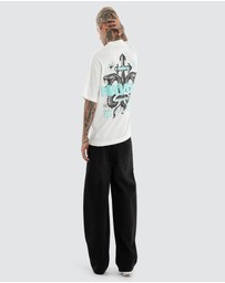 Kiss Chacey - Despair Street Tee