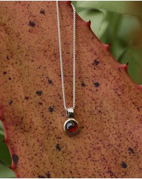 Najo - Solace 2-Tone Garnet Necklace