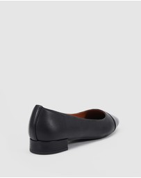 Nude Footwear - Daisy