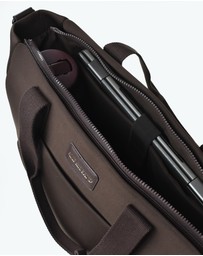 AMP AND SAND - Journey Zip Tote Bag