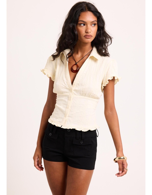 Alice In The Eve - Bryn Ruffle Shirt