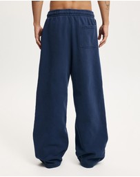 Cotton On - Super Baggy Track Pant