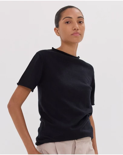 Cloth & Co. - The Funnel Neck Tee Black