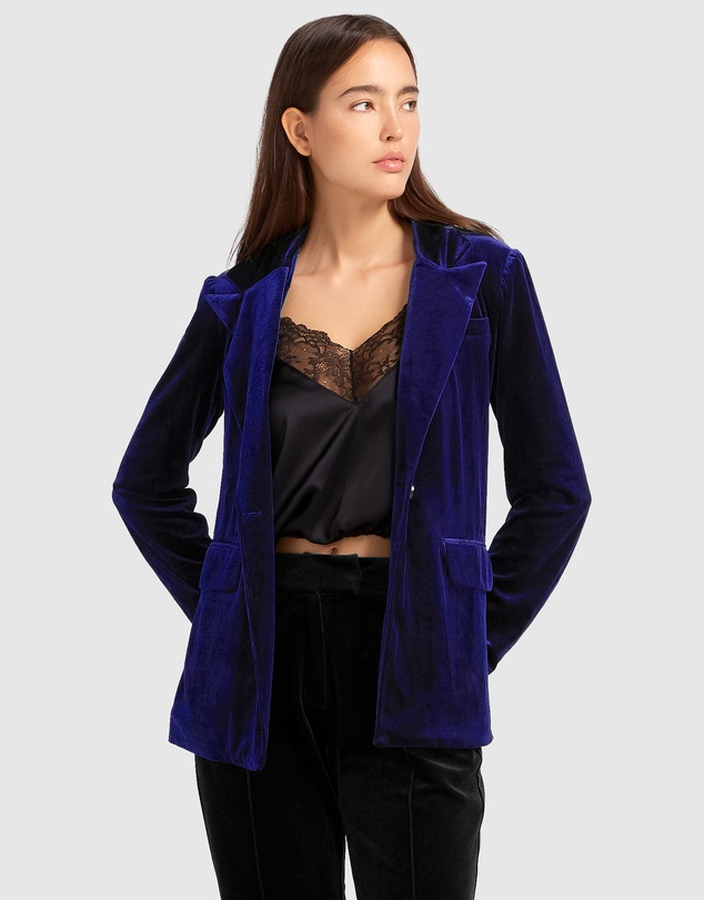 Belle & Bloom - Eternity Oversized Velvet Blazer