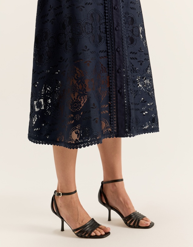 Review - Nostalgia Lace Shirtdress