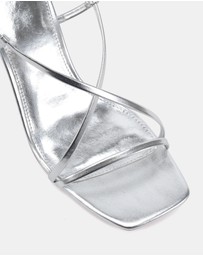 Novo - Passo Heels