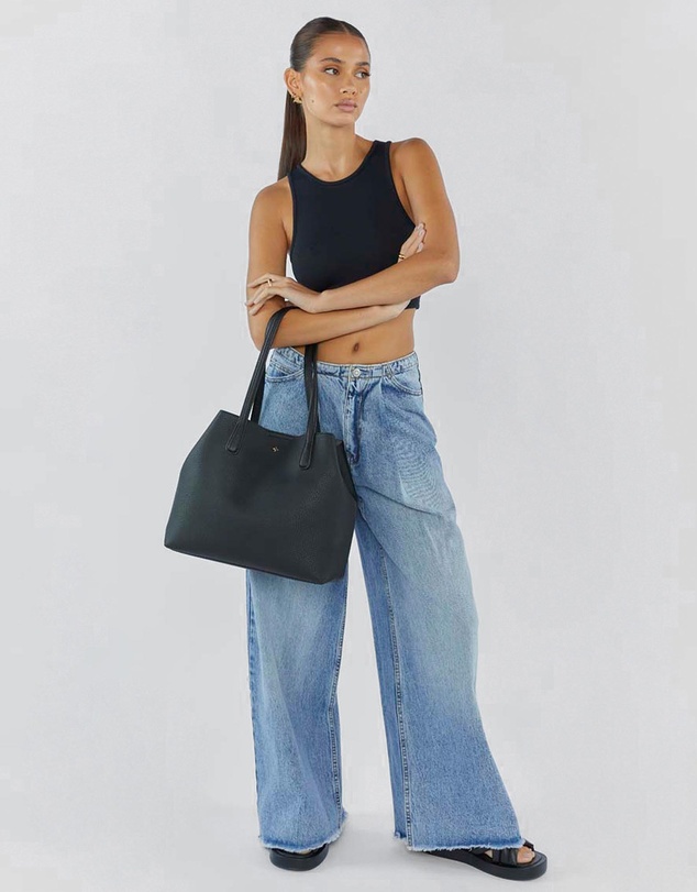 PETA AND JAIN - Tommi Tote With Pouch