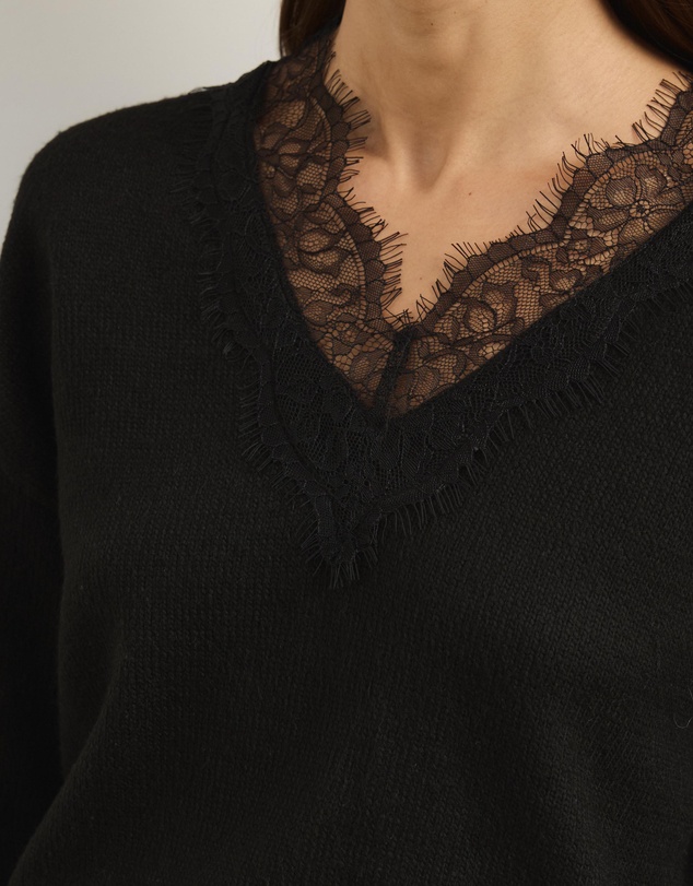 Atmos&Here - Teo V-Neck Knit Jumper With Lace Trim