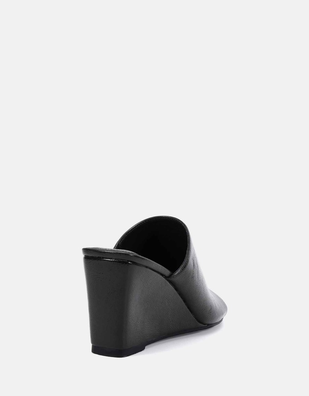 Novo - Balistic Wedges